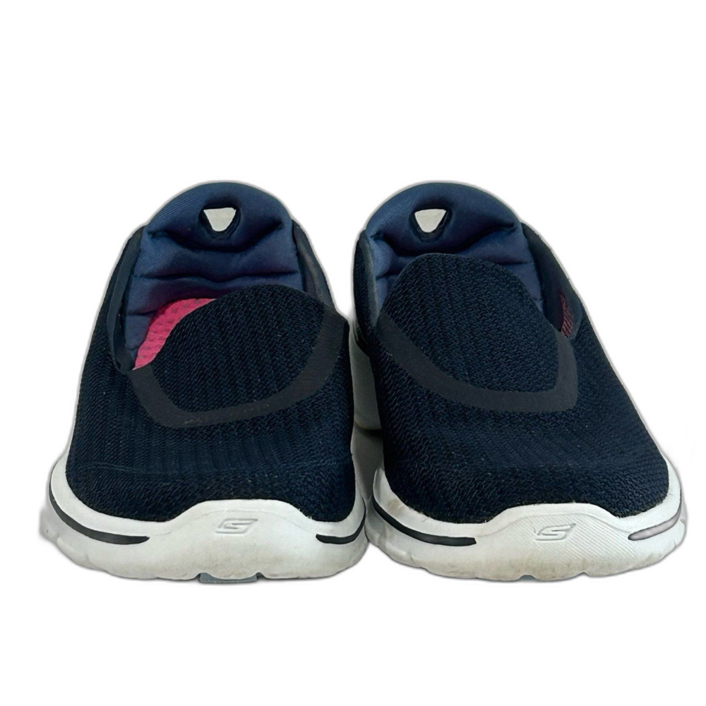 Skechers Walking Shoes Sneakers Women’s Size 8 Navy Slip-On Go Walk 3